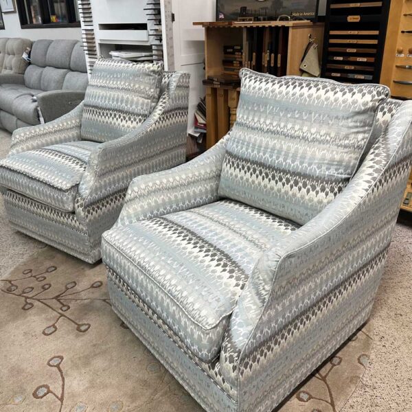 Swivel Chairs - Image 2